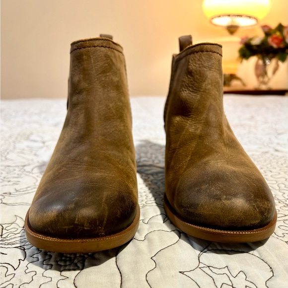 TEVA Anaya Side Zip Leather Ankle  Bootie in Brown 1120153 Women’s Sz 7 - Picture 3 of 14
